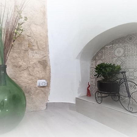 B&B Il Castello Бари Экстерьер фото