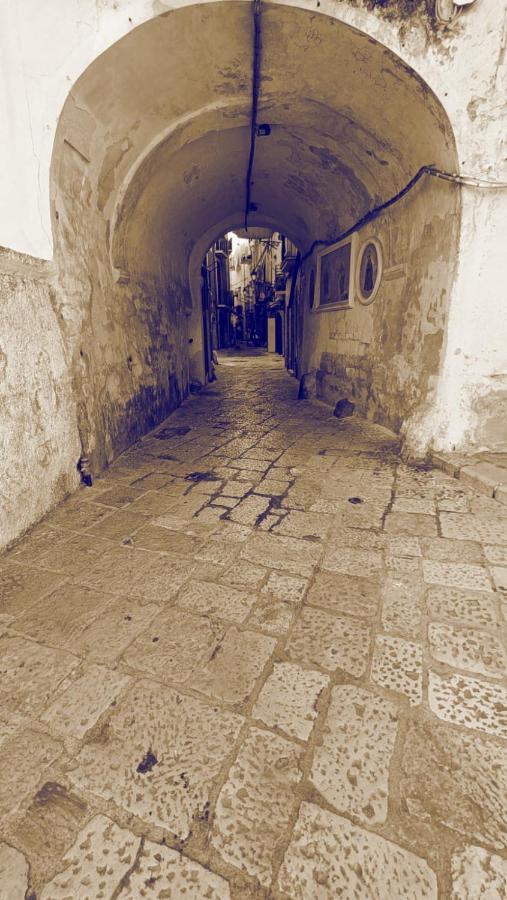 B&B Il Castello Бари Экстерьер фото